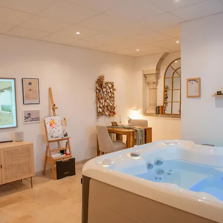 Couvent Des Cordelieres Option 3* Vezins
