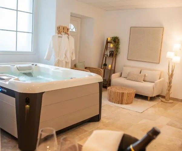 Couvent Des Cordelieres En Supplement Bed & Breakfast 4*