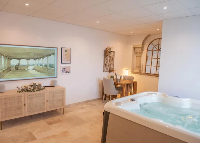 Couvent Des Cordelieres En Supplement Bed & Breakfast 4*